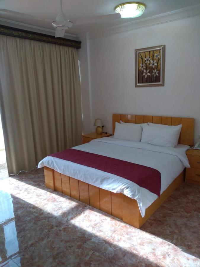 Dreamland Hotel 3*